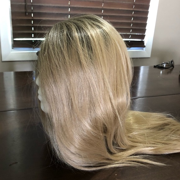 NWT 26” lace blended natural golden ombré blonde mix long luxury wig